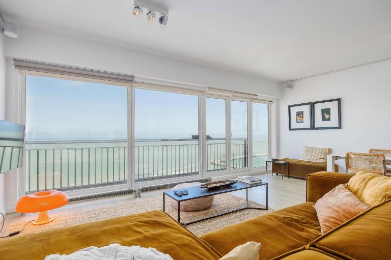 LECOMTE - North Sea Lofts 102 - B&B Ostend