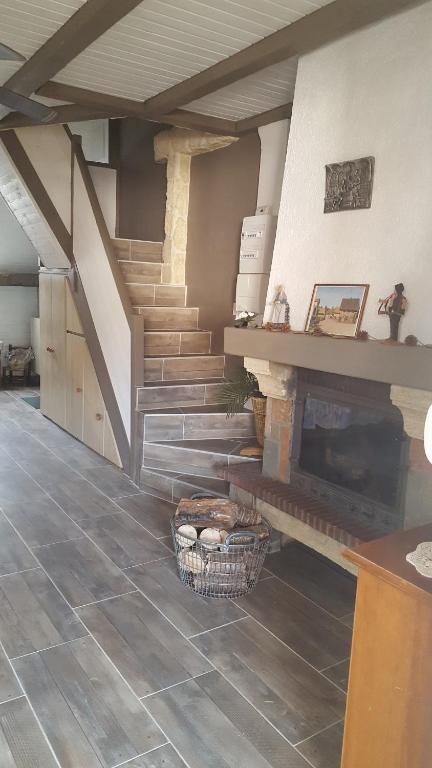 Appartement duplex - Ferienwohnung Wingen