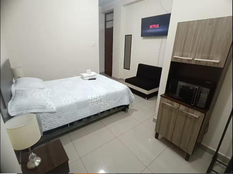 Habitación privada cerca a la plaza Constitución en un 1er piso - B&B Huancayo