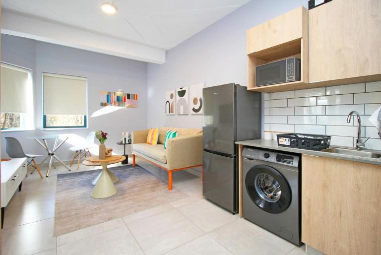 Stylish Circa 2222 in Illovo - Chambres d'hôtes Johannesbourg