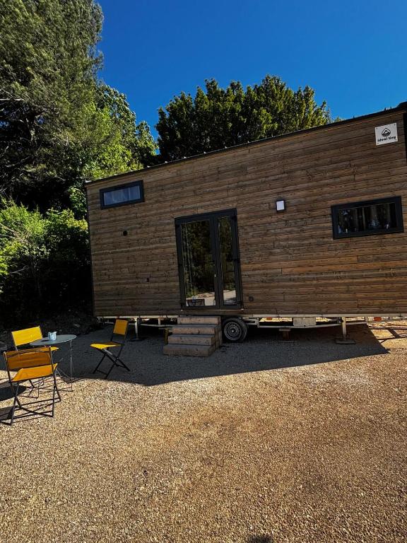 Tiny House APT - B&B Apt