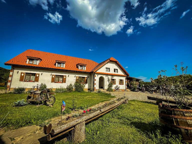 Pensiunea Elena - B&B Criț