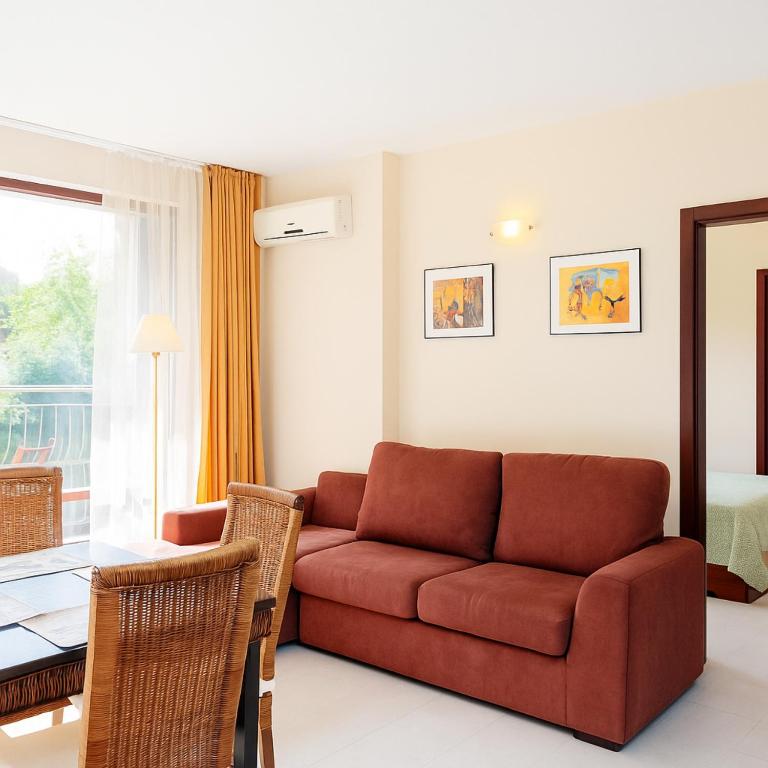 Rose Village Private Apartment - B&B Sunny Beach