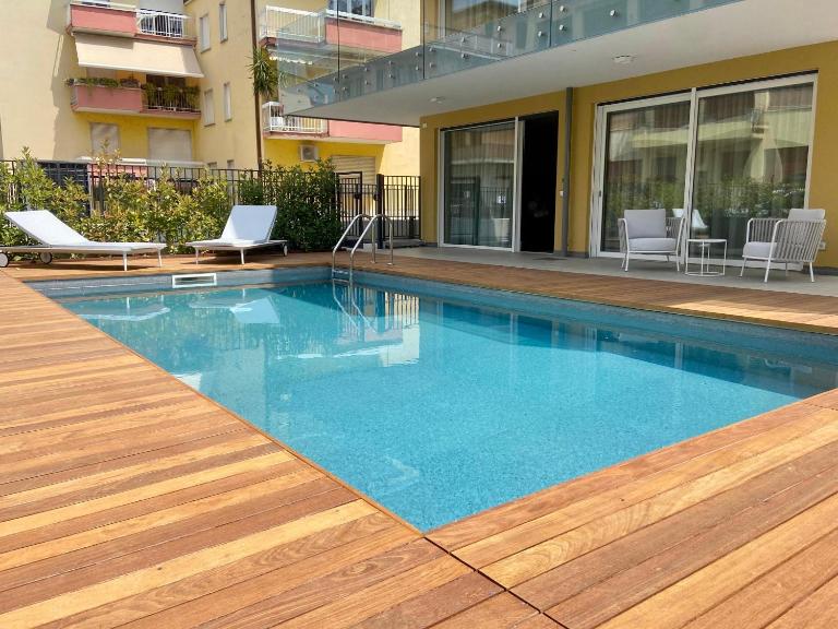 MaisonMe Suite with private pool - Bed and Breakfast Bardolino