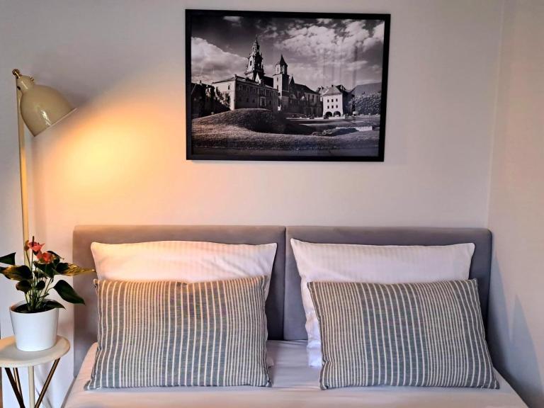 RentApart - Ferienwohnung Krakau