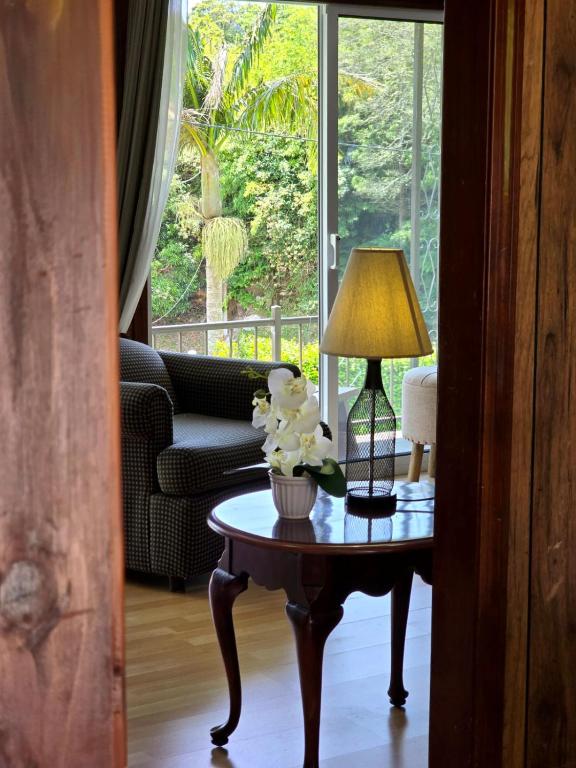 Encanto das Caldeiras - Bed and Breakfast Furnas