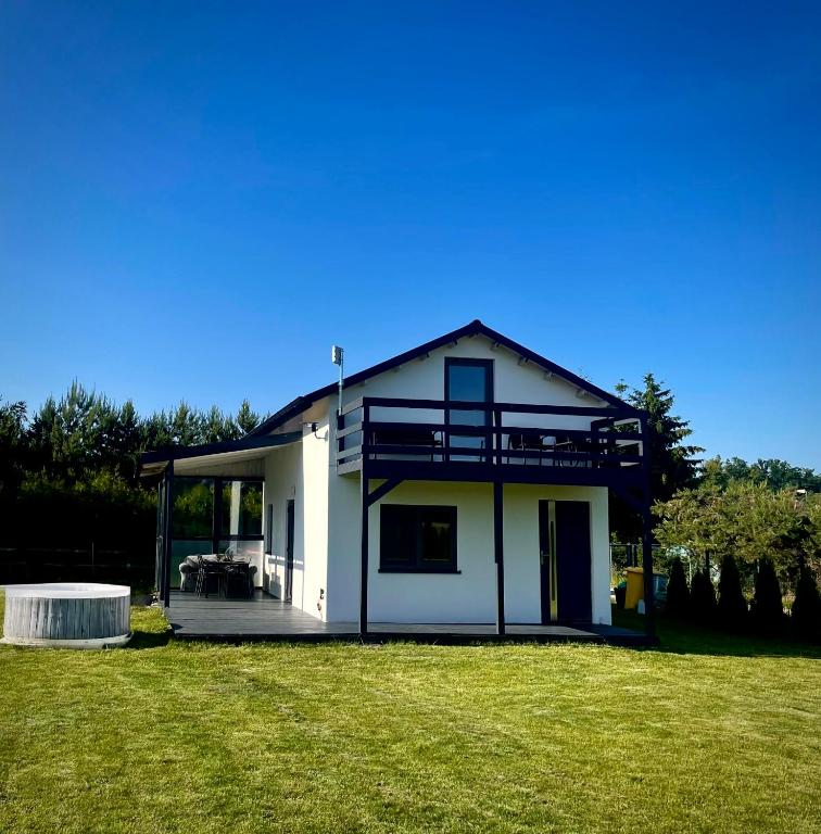 Radosna Zagroda - B&B Urowo