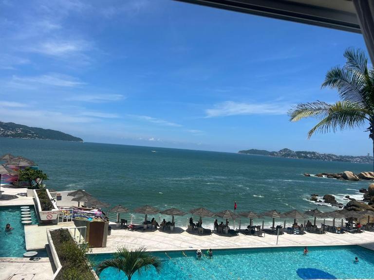 Suite con acceso a playa y vista espectacular - Ferienwohnung Acapulco