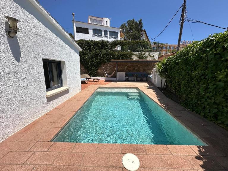 Preciosa Casa en Roses con Vistas al Pueblo y al mar AV-33 - Ferienwohnung Roses