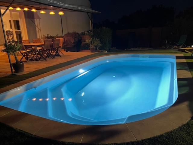 Villa les trois pins - B&B Venelles