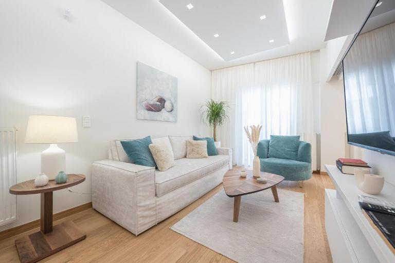 Acropolis Luxurious Apartment - B&B Atenas