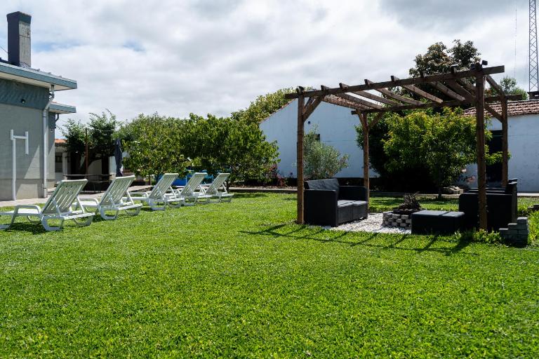 House with pool and garden in Esmoriz near Porto - B&B Esmoriz
