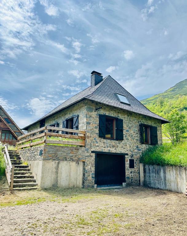 Gessa bonita casa junto a Baqueira DREAM - B&B Gessa