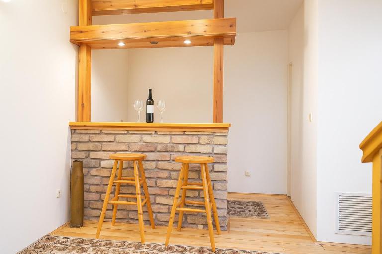 Grand Duplex Suite with Free Parking - Heart of Old Town - B&B Sarajevo