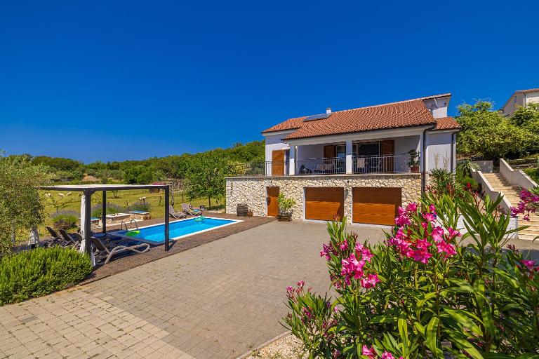 Villa Franolic - B&B Bajčići