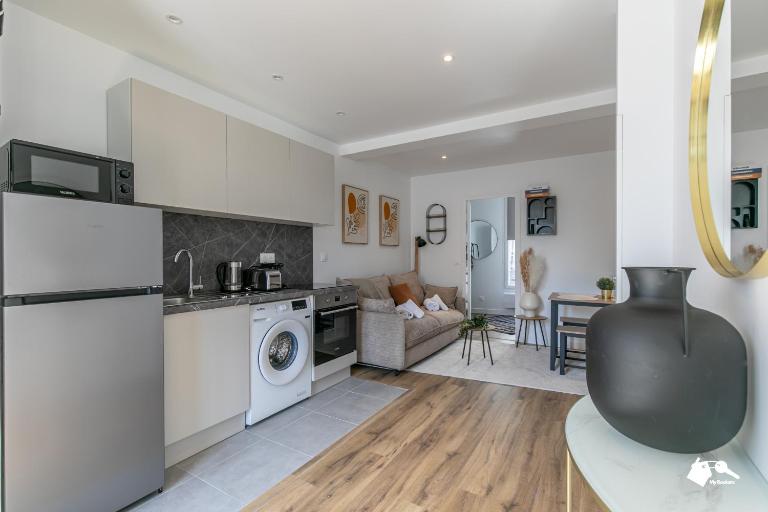 MBA - Diderot 3 - Splendide Appartement - B&B Montreuil