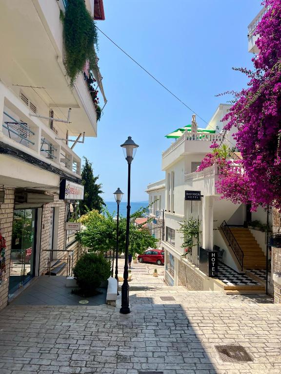 Helios Rooms - Ferienwohnung Saranda