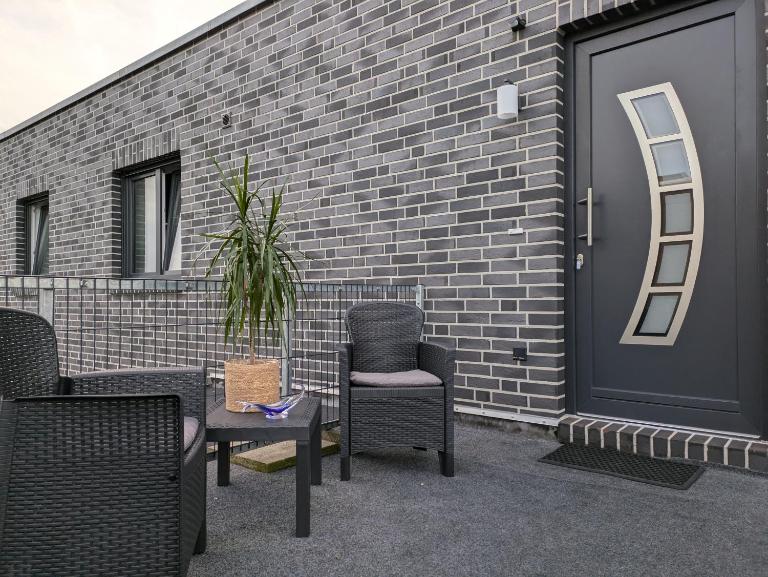 Ferienwohnung Flora Friesoythe - B&B Friesoythe