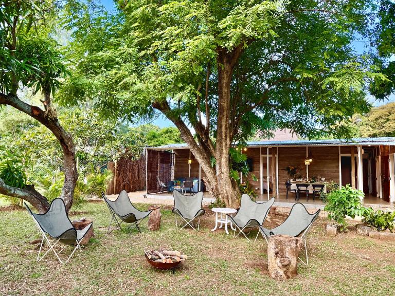 Lakaz Kalo - house with garden and service - B&B Grand Gaube