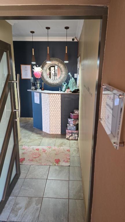 Flower Lane Guesthouse - B&B Kathu
