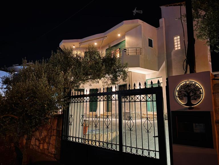 Elià Apartments - B&B Ksamil