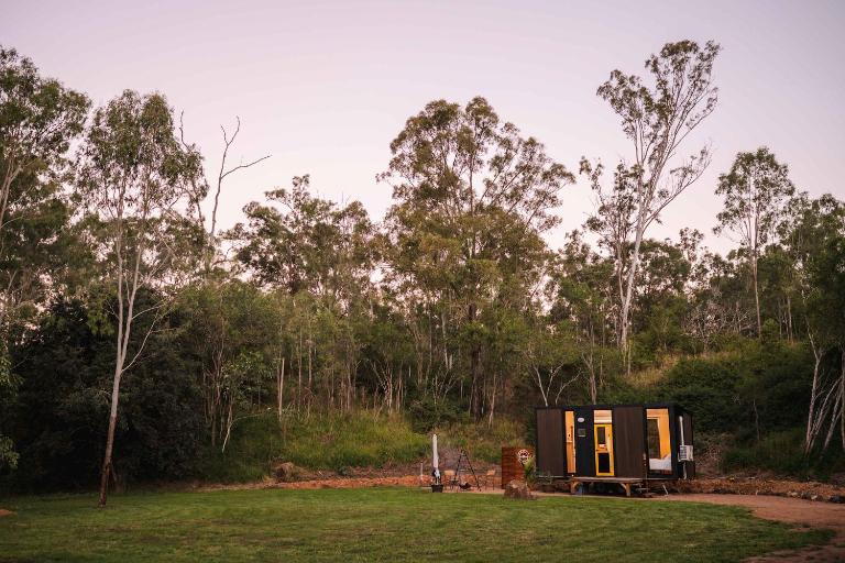 Little Oakey by Tiny Away - B&B Blanchview