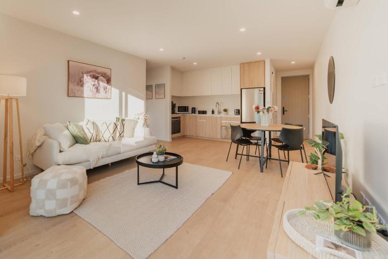 Central 1BR Apartment with Kitchen & Patio - Ferienwohnung Christchurch