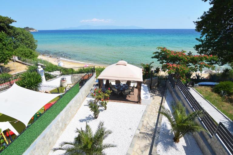 ANTONIO's BEACH HOUSE - Ferienwohnung Palaió Tsiflíki