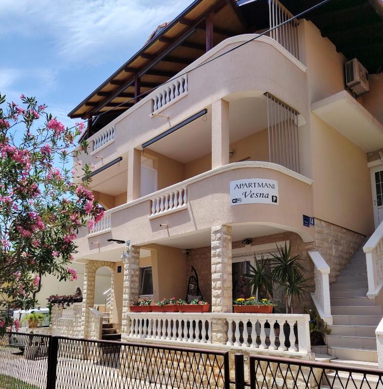 Apartments Vesna Vodice - Chambres d'hôtes Vodice