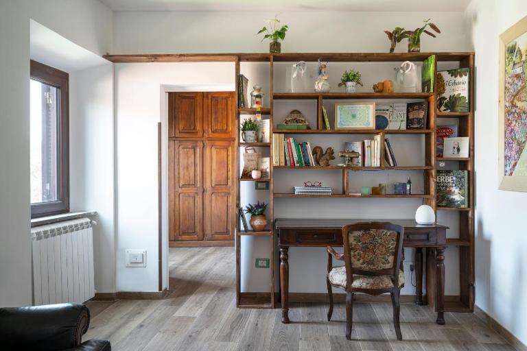 Nel borgo i gatti di Monet - B&B Castelnuovo di Porto