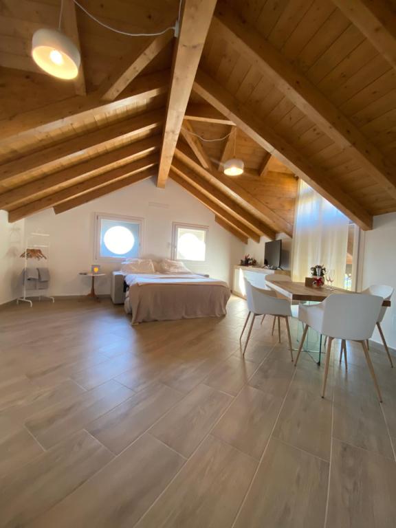 Romantic Room AL RIFUGIO DEI SOGNI terrazza con vista lago mozzafiato - B&B Blevio