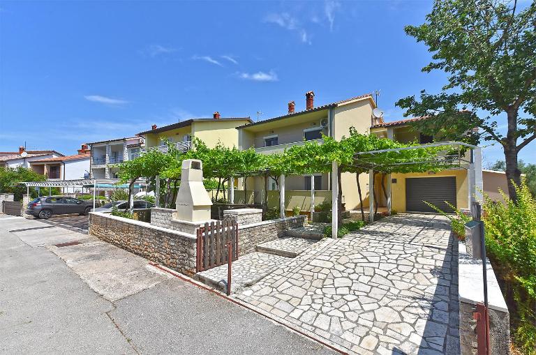 Apartments Dragica 929 - Ferienwohnung Fazana