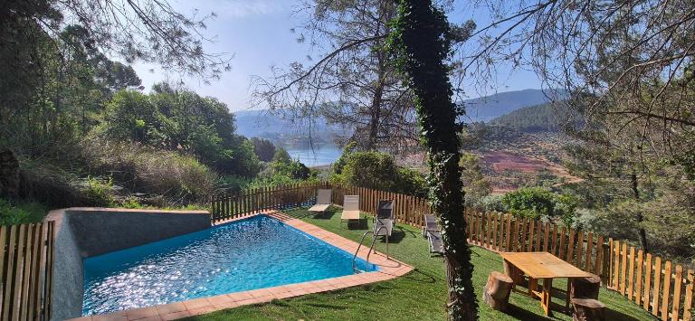 Cortijo Castillo de peñafleita - Bed and Breakfast Siles