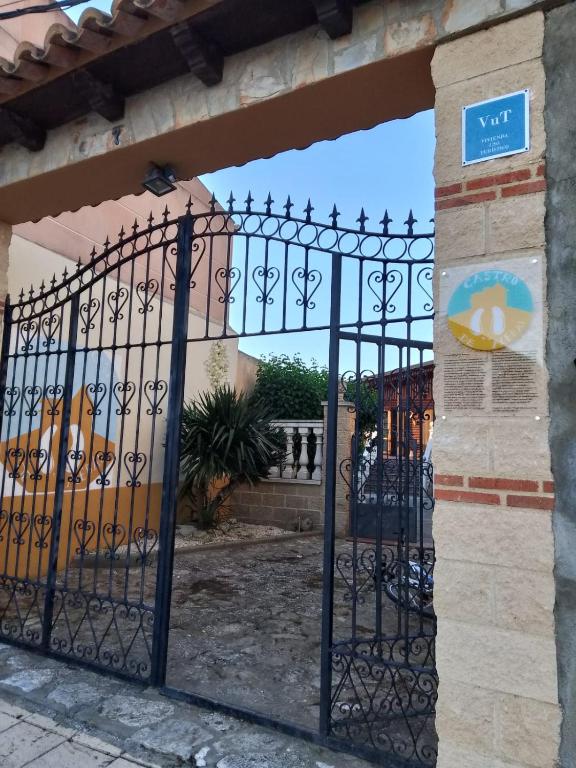 Casa Castro de Acebal - B&B Villamayor de Campos