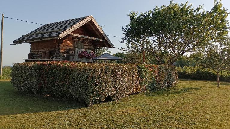 Gîte / chalet meublé pour 2 personnes le 1780 - Chambres d'hôtes Saint-Victor-de-Cessieu