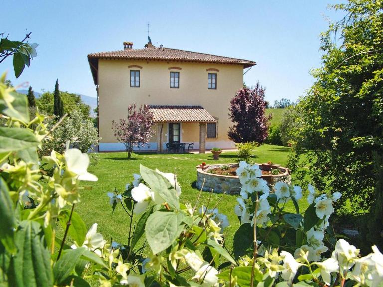 Agriturismo Poggio al Sole, Vinci - B&B Vinci