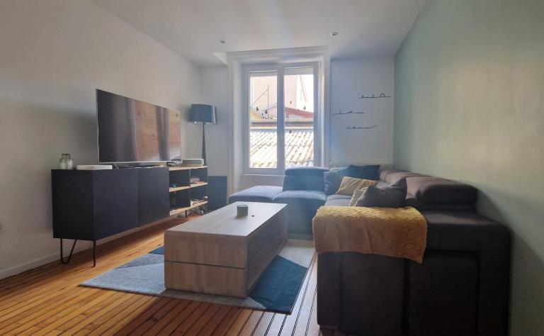 Magnifique appartement avec terrasse au centre Epinal - B&B Épinal