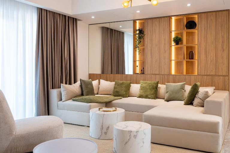 Lyra New Boutique Building Apartment with fee-based Parking & Terrace - Ferienwohnung Bukarest