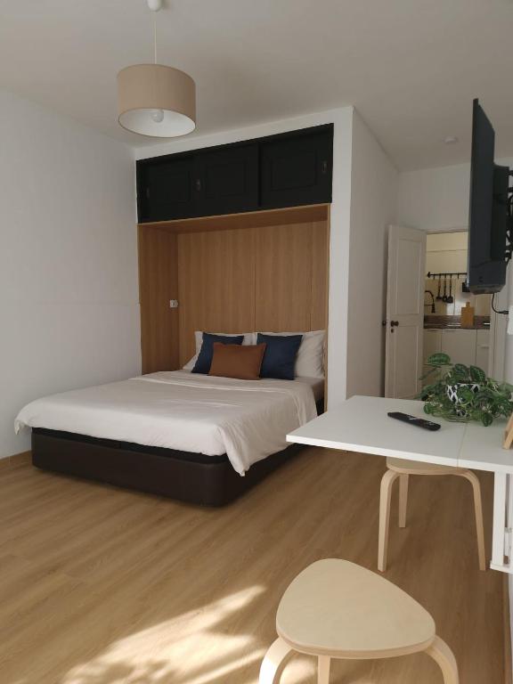 Home 5 - B&B Lagos
