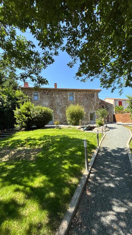 Le Logis du Petit Lay - B&B Les Herbiers