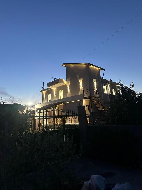 Villa Aliaj - Bed and Breakfast Vlorë