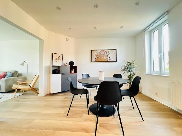Le Cocon des Tilleuls - Duplex 2 Ch - Parking inclus au pied du logement ! - B&B Liège
