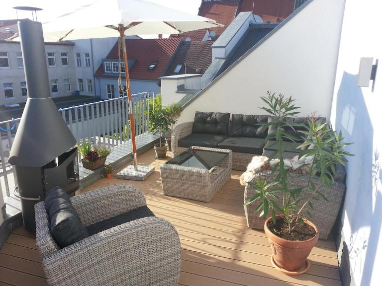 Wohnung mit großer Dachterrasse im Herzen Greifswalds - Bed and Breakfast Greifswald