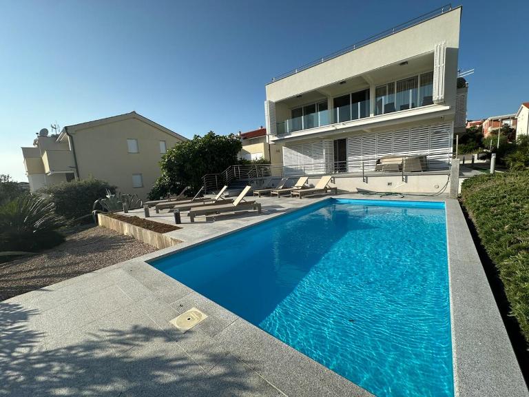 Villa INAMI - B&B Mandre