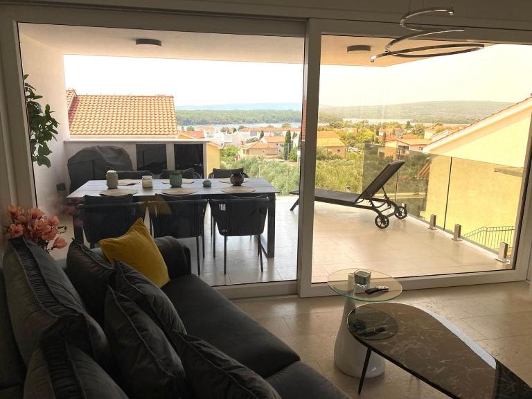 Apartment Sunset – Comfort with a Sea View in Punat - B&B Punat