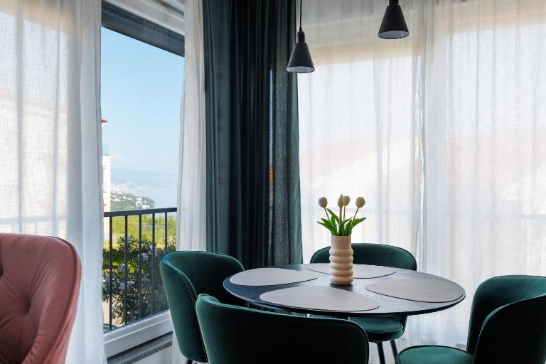 Apartment Kalla Opatija 2 - Ferienwohnung Vlašići