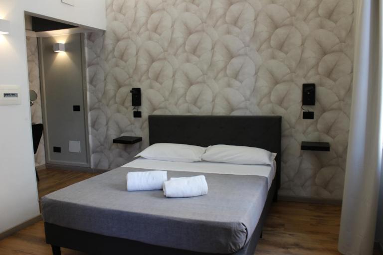 Rooms Piramide 1 - Ferienwohnung Rom
