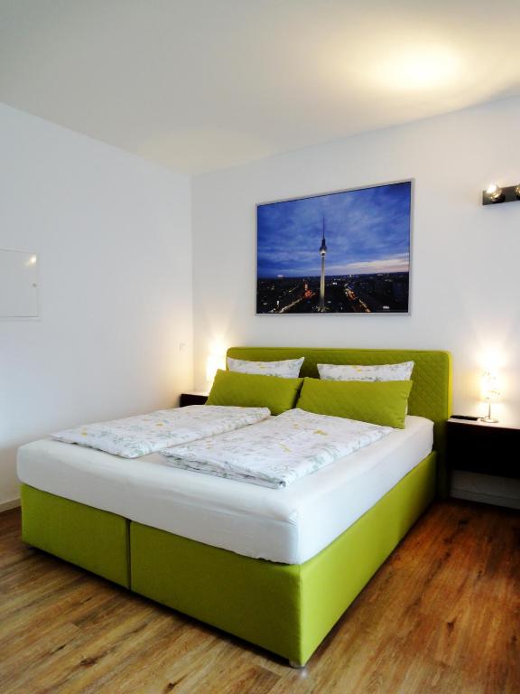 Apartments Rummelsburger Bucht am Ostkreuz - Ferienwohnung Berlin