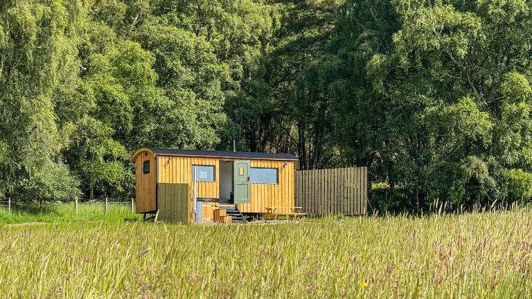Cnocvann Croft Shepherd Huts - B&B Kilmorack