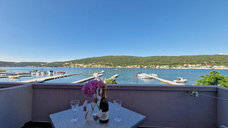 Apartman Bunić - B&B Rab